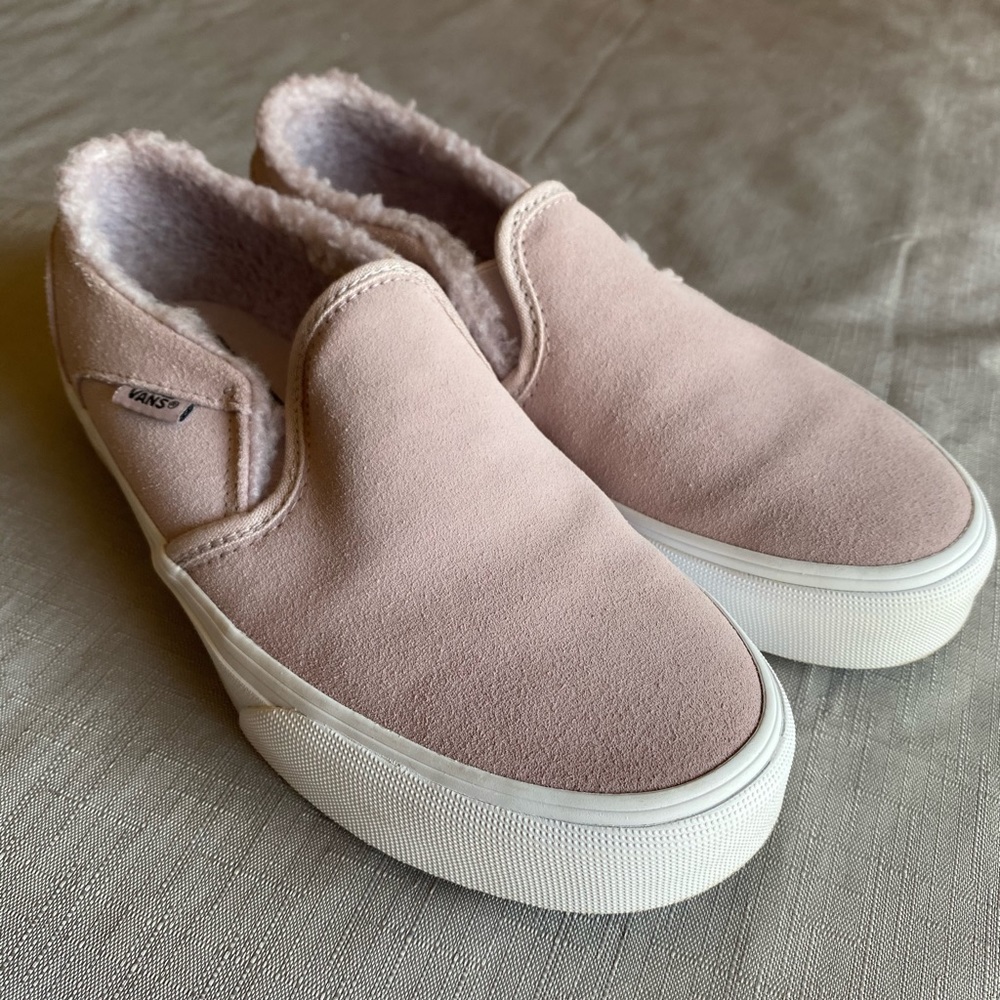 Vans Women’s 7 Slip On Sherpa Suede Lavender Shoes